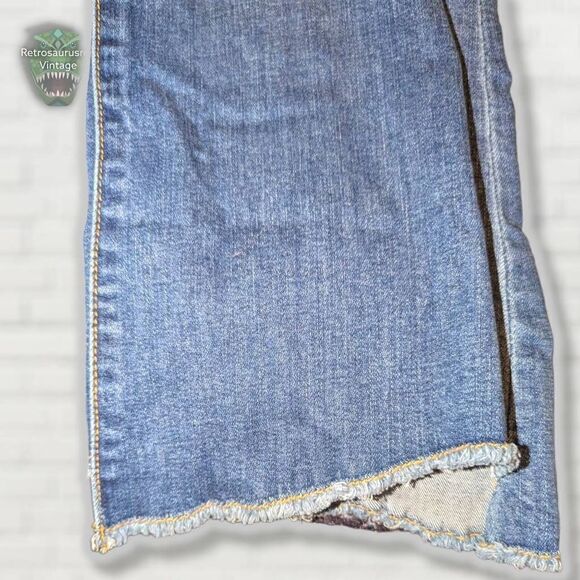 Francesca's Harper Heritage Flared Denim Asymmetrical Hem Jeans, 27 - Picture 4 of 11